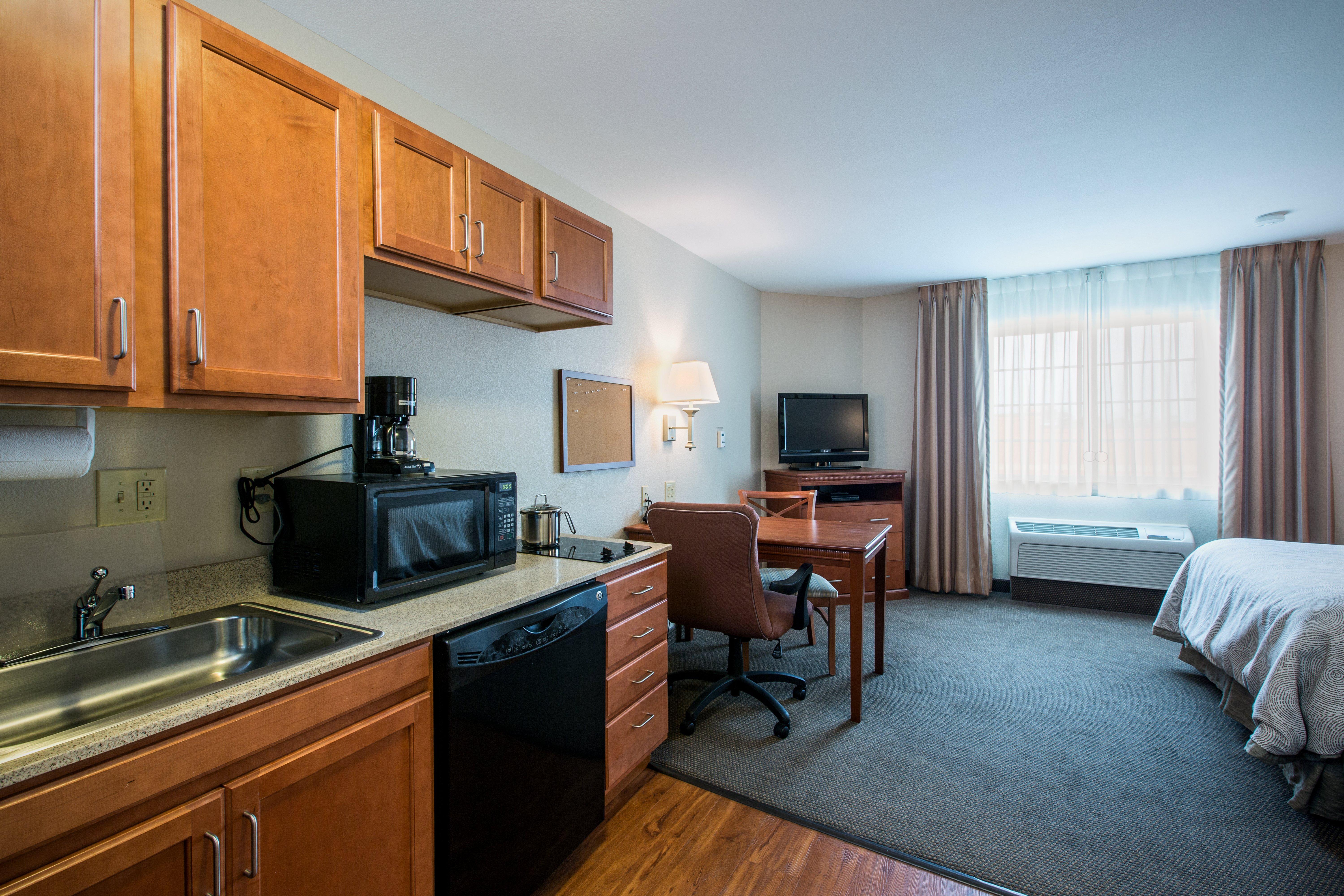 Candlewood Suites Indianapolis Northwest By Ihg Exterior photo