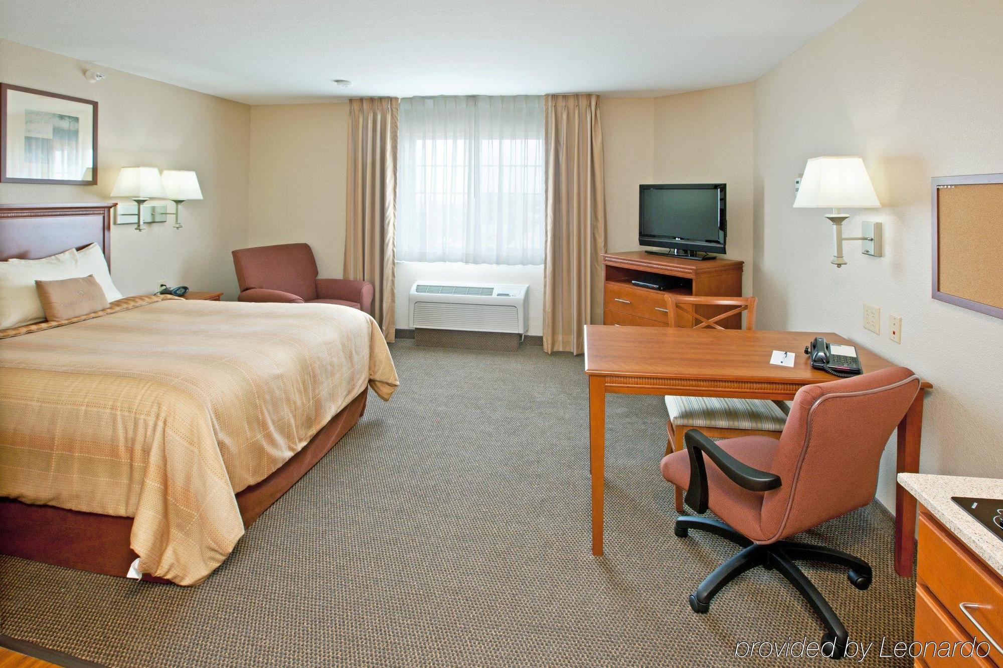 Candlewood Suites Indianapolis Northwest By Ihg Room photo