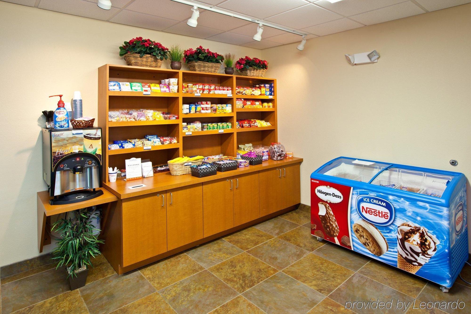 Candlewood Suites Indianapolis Northwest By Ihg Restaurant photo