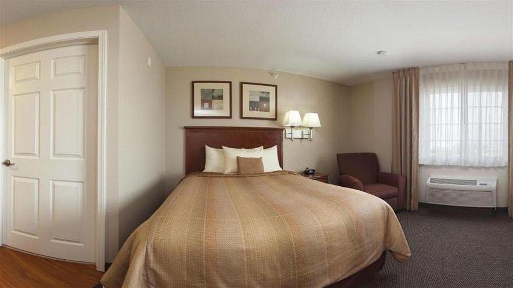 Candlewood Suites Indianapolis Northwest By Ihg Exterior photo