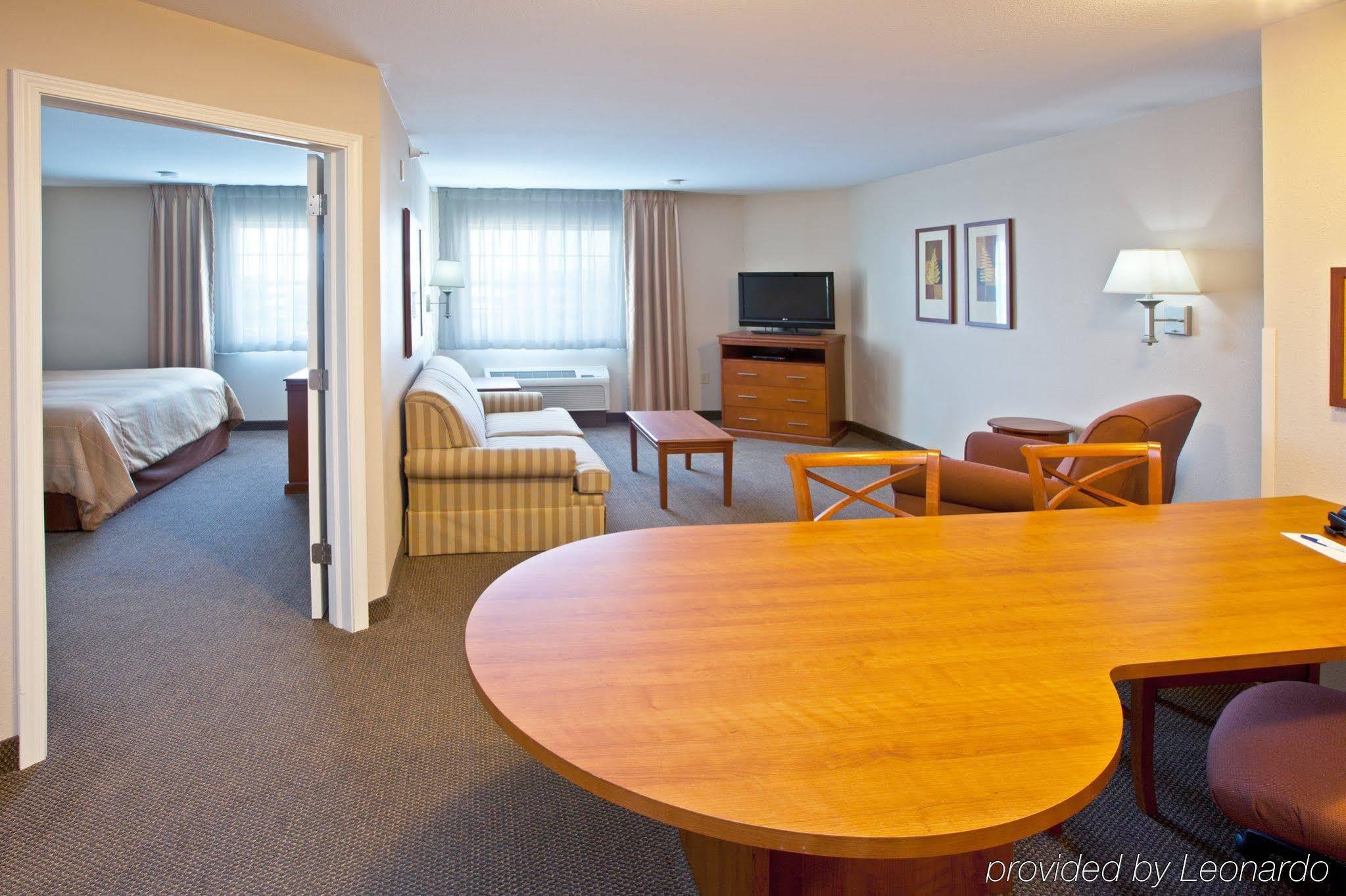 Candlewood Suites Indianapolis Northwest By Ihg Exterior photo