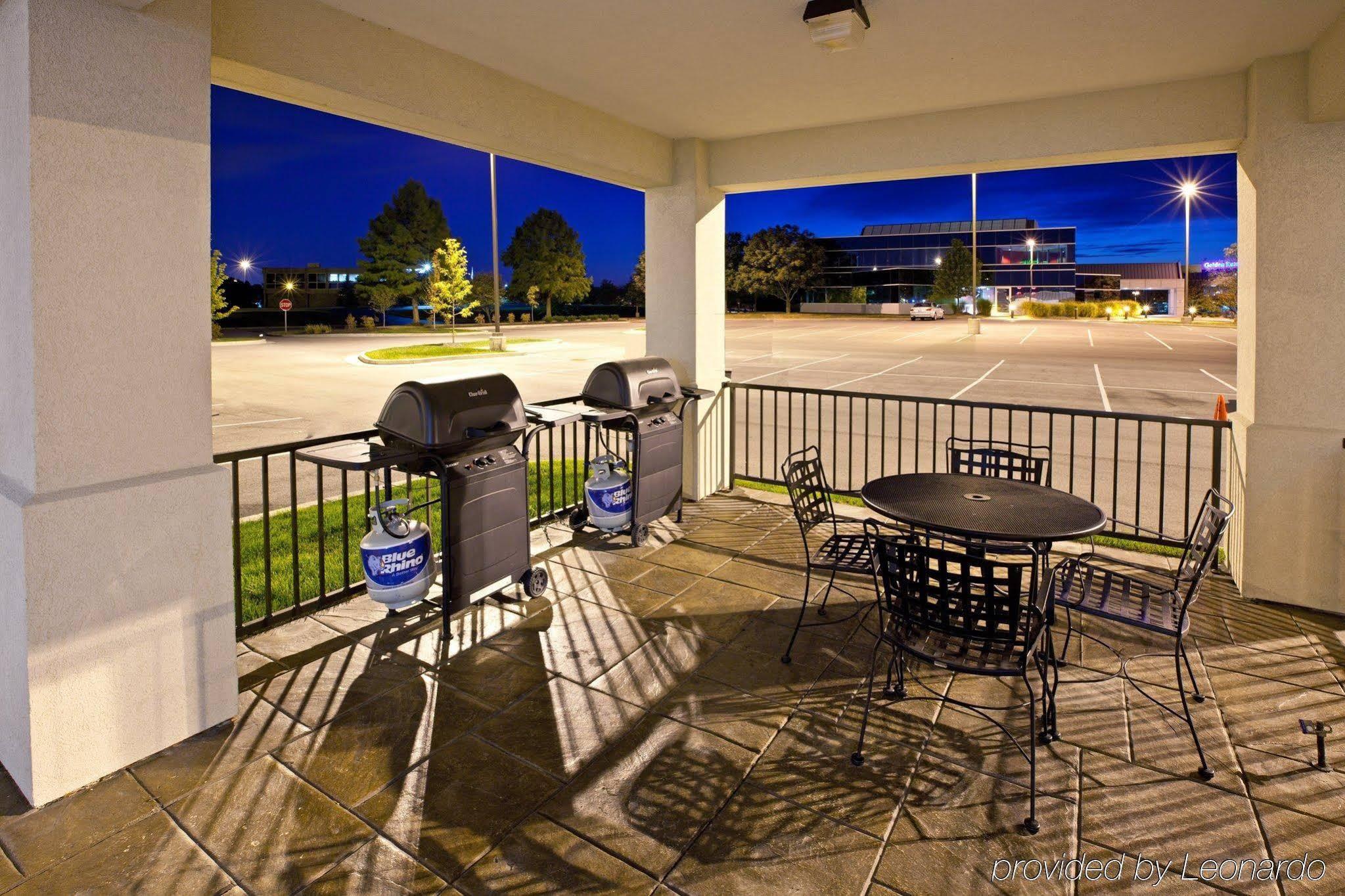 Candlewood Suites Indianapolis Northwest By Ihg Exterior photo